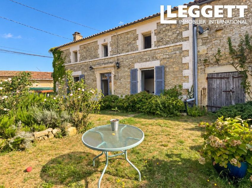 Image Façade à  maison individuelle de Lorigné