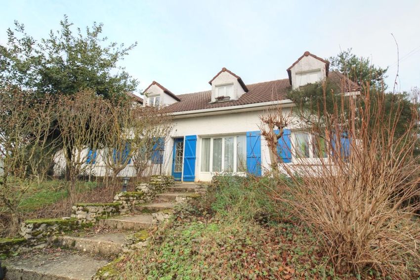 Image Façade à  maison individuelle de Château-Renard
