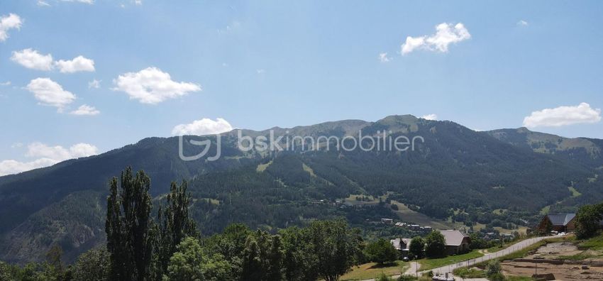 Image Vue à terrain de Allos