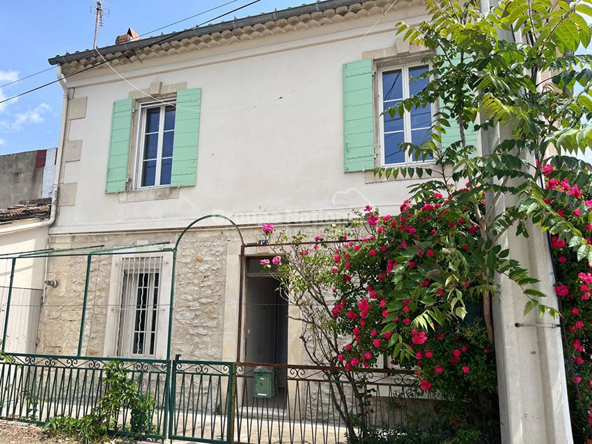 Image Façade à  maison individuelle de Tarascon