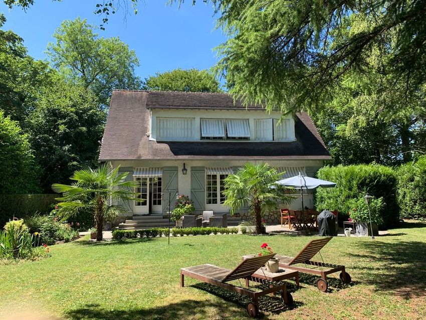 Image Façade à  maison individuelle de Crespières