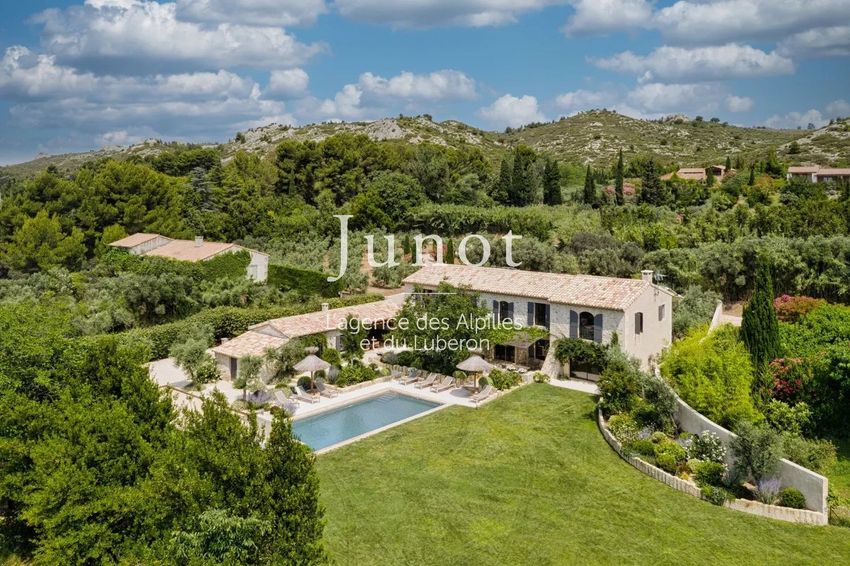 Image Piscine à  maison traditionnelle de Maussane-les-Alpilles