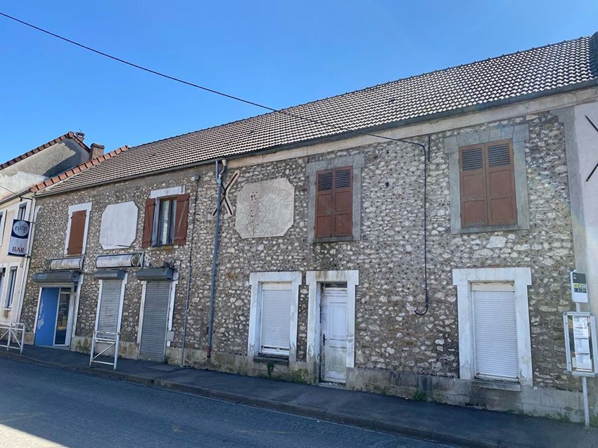 Image Façade à  maison de village de Meilleray