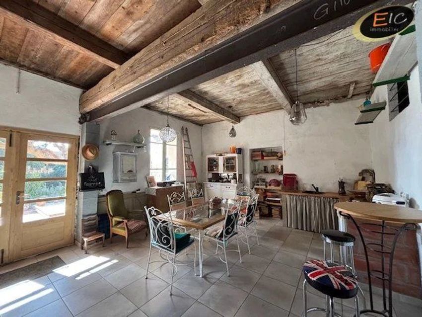 Image Salon à  maison de village de Fleury
