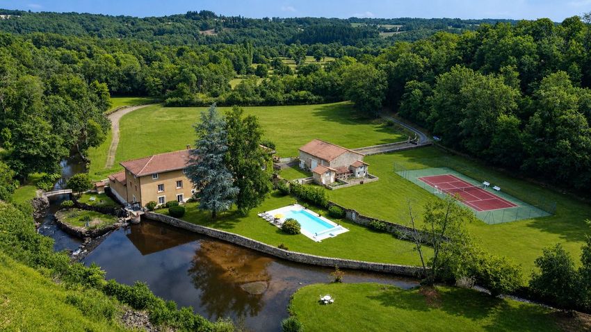 Image Piscine à  maison individuelle de Balledent