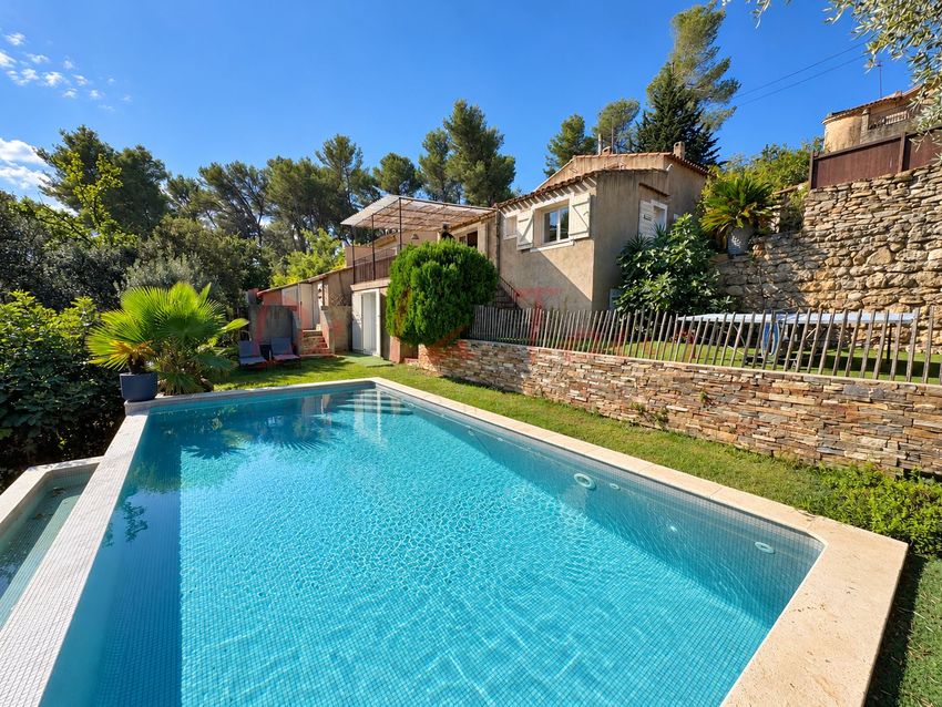 Image Piscine à  maison individuelle de Marseille 11e Arrondissement