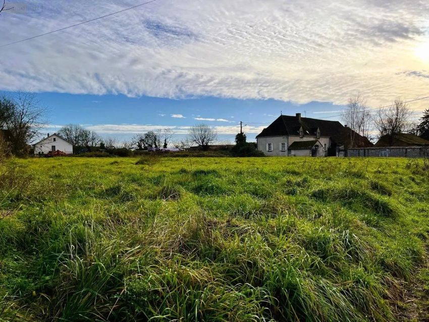 Image Vue à terrain de Lux