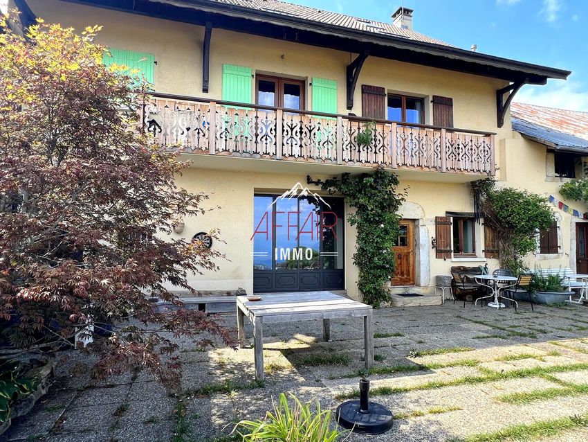 Image Façade à  maison individuelle de Collonges-sous-Salève