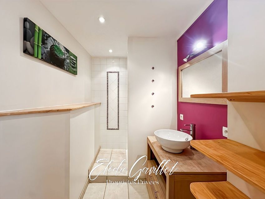 Image Chambre à  maison mitoyenne de Badens