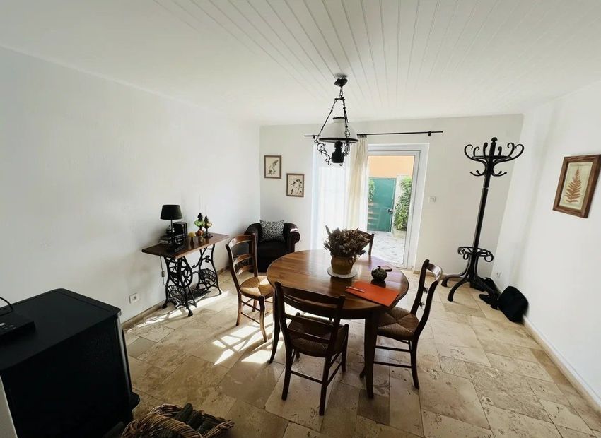 Image Salon à  maison de village de Venelles