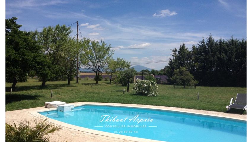 Image Piscine à  maison individuelle de Valensole