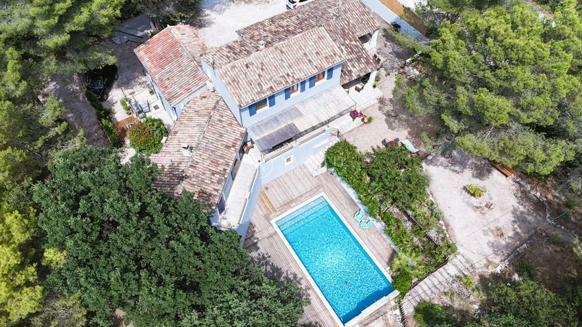 Image Piscine à  maison individuelle de L'Isle-sur-la-Sorgue