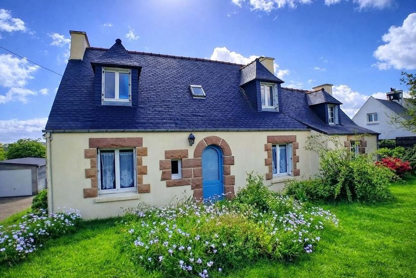 Image Façade à  maison individuelle de Plougasnou