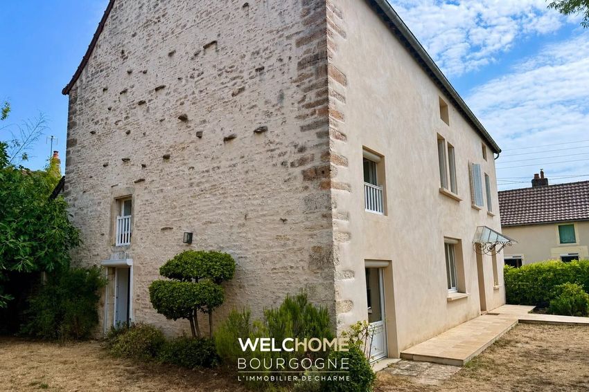 Image Façade à  maison individuelle de Givry