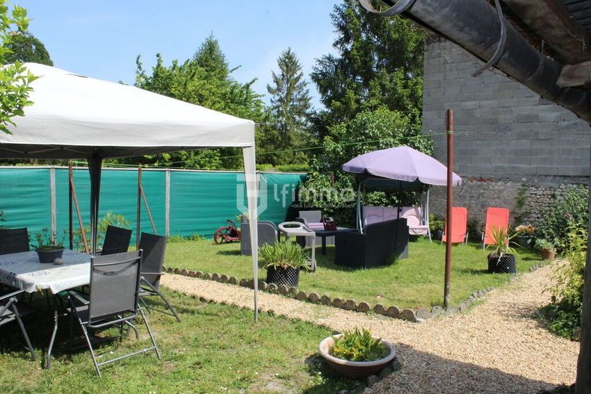 Image Jardin à  maison de village de Pérignac