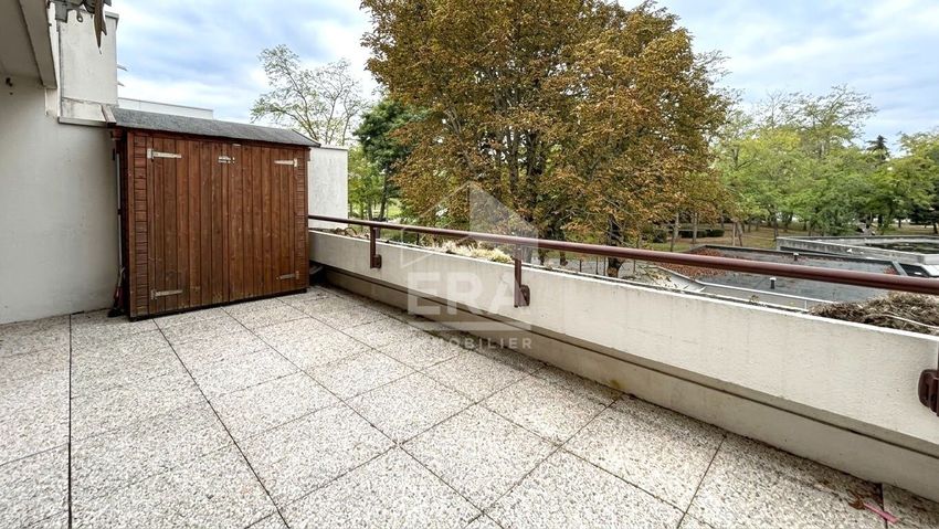 Image Terrasse à appartement de Évry-Courcouronnes
