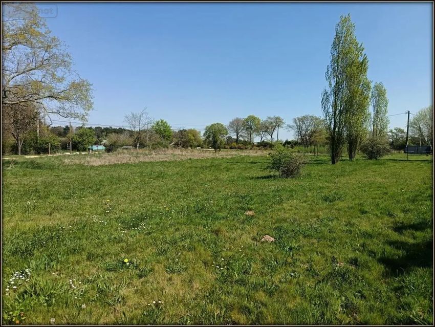 Image de terrain à Saint-Thurial