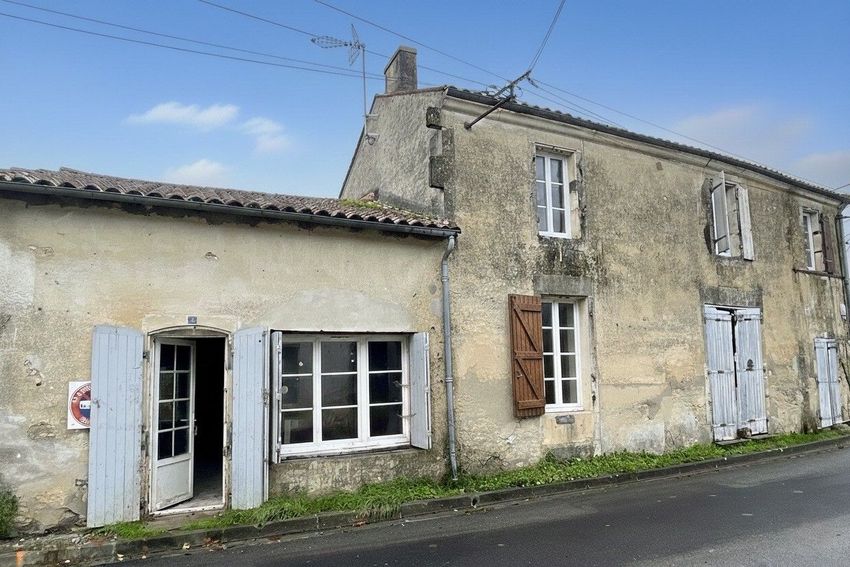 Image Façade à  maison individuelle de Aumagne