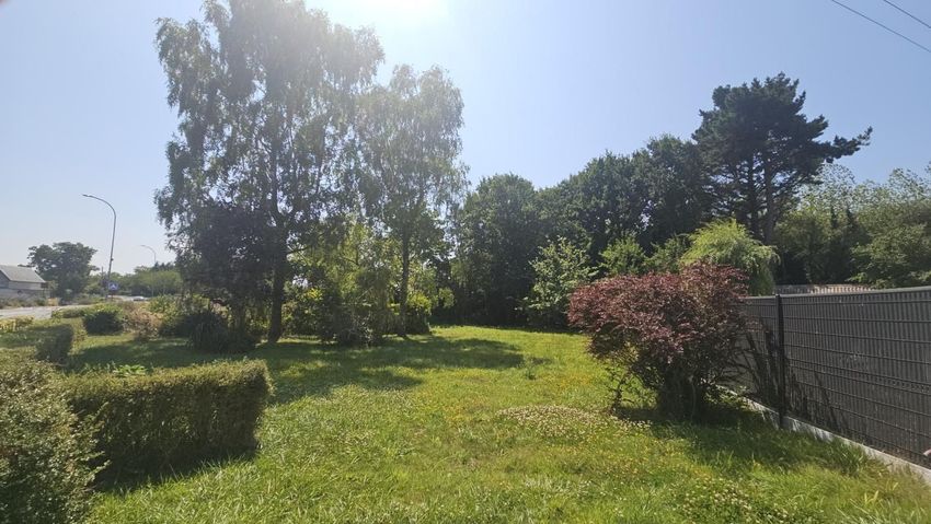 Image de terrain à Saint-Julien