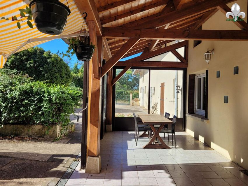 Image Terrasse à  maison individuelle de Arbigny