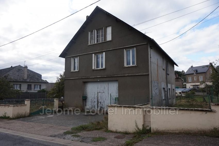 Image Façade à  maison individuelle de Égletons