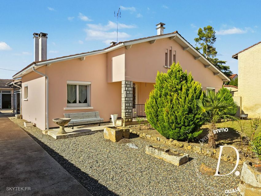 Image Façade à  maison individuelle de Marciac