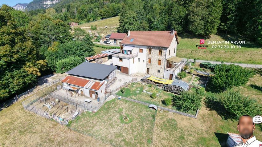 Image de  maison individuelle à Saint-Laurent-du-Pont