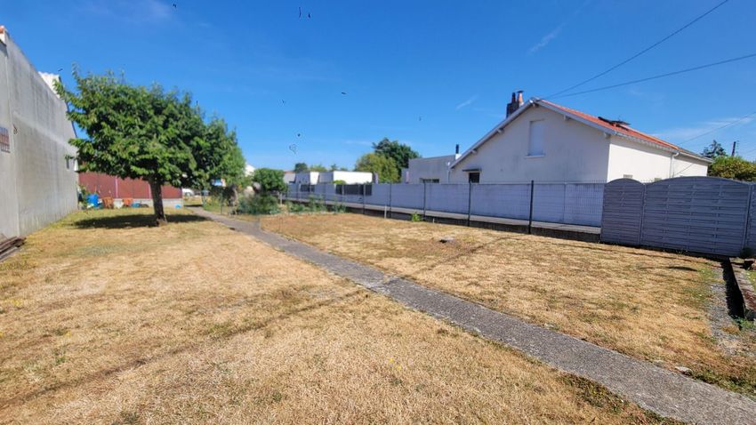 Image de terrain à Saint-Sébastien-sur-Loire