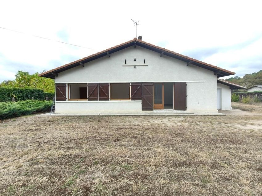 Image Façade à  maison individuelle de Saint-Yaguen