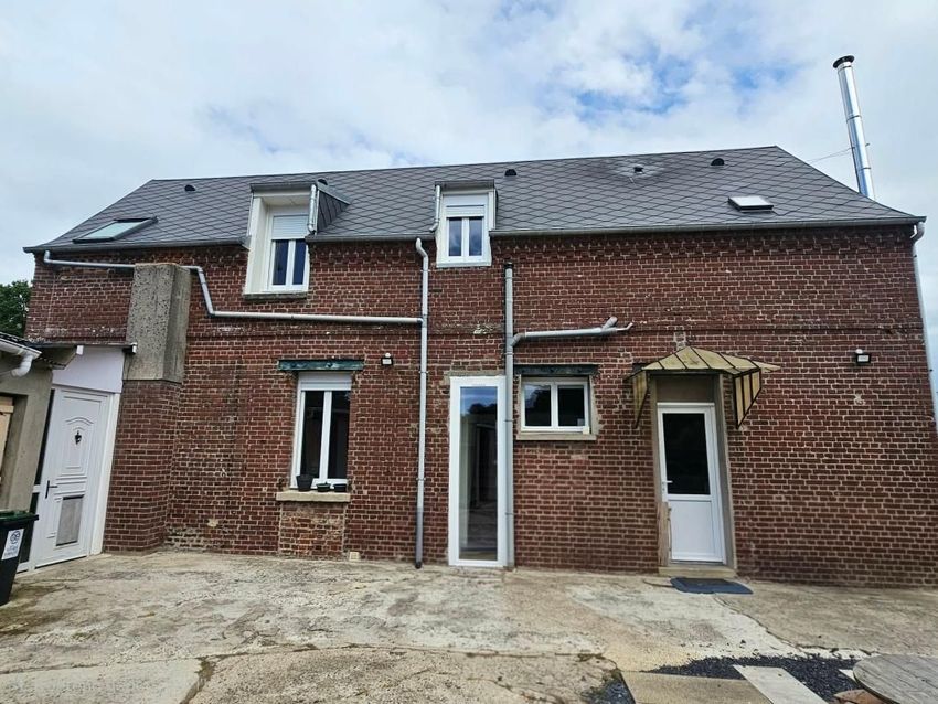 Image Façade à  maison individuelle de Saint-Quentin-la-Motte-Croix-au-Bailly