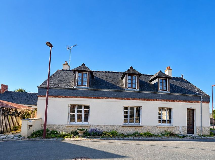 Image Façade à  maison individuelle de Ombrée d'Anjou