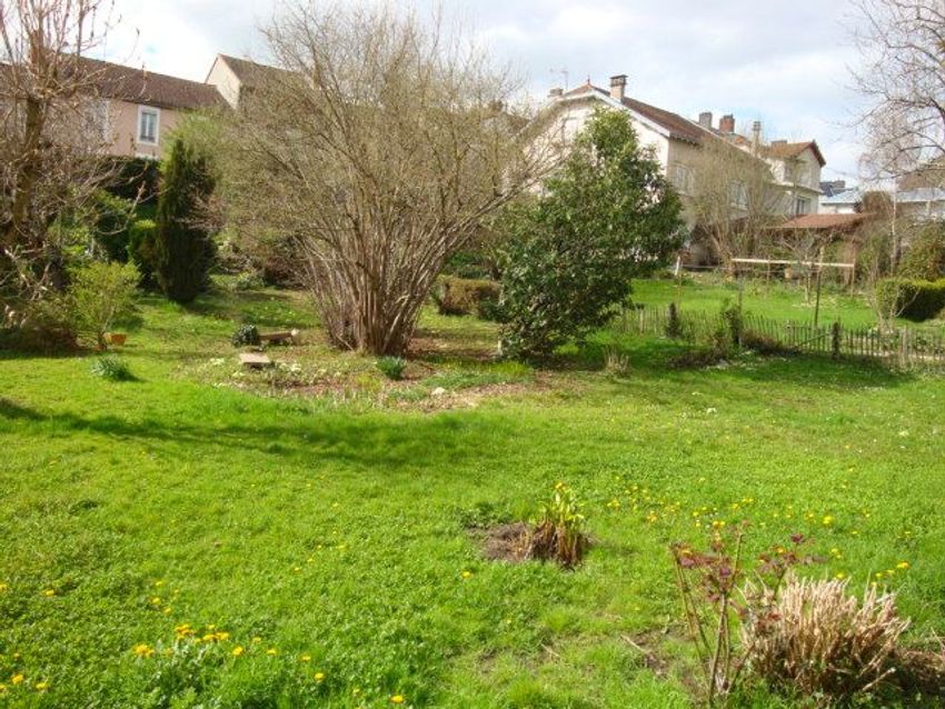 Image de terrain à Limoges
