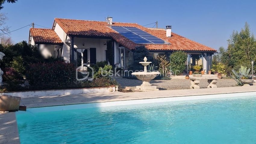 Image Piscine à  maison individuelle de Caudecoste
