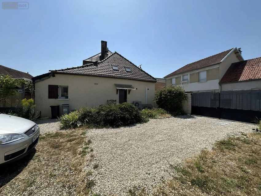 Image Façade à  maison individuelle de Pleurs