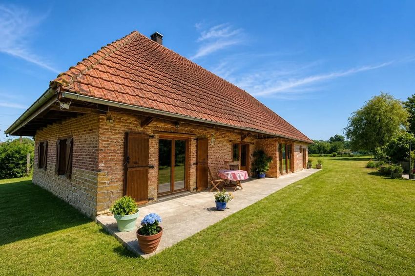 Image Façade à  propriété agricole de Pleure