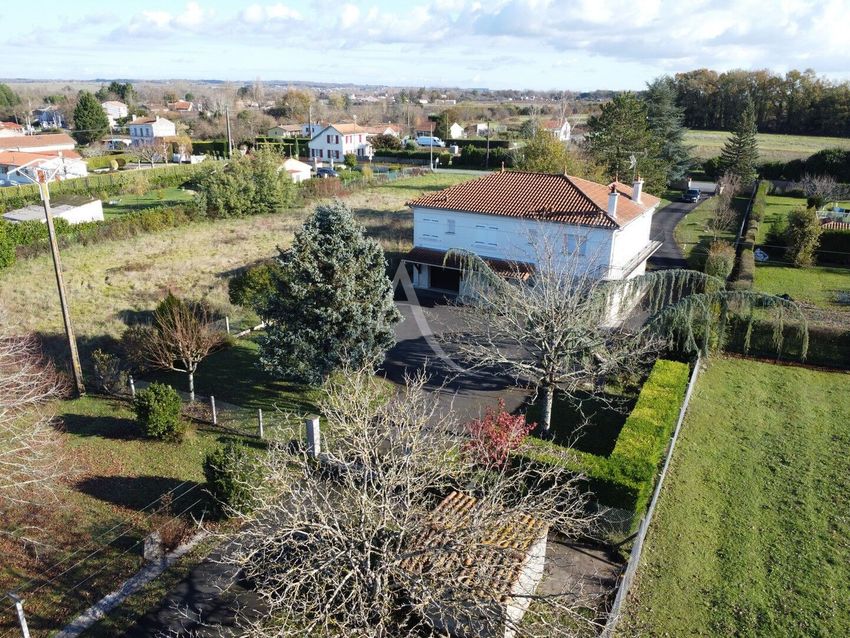 Image de  maison individuelle à Saint-Sever-de-Saintonge