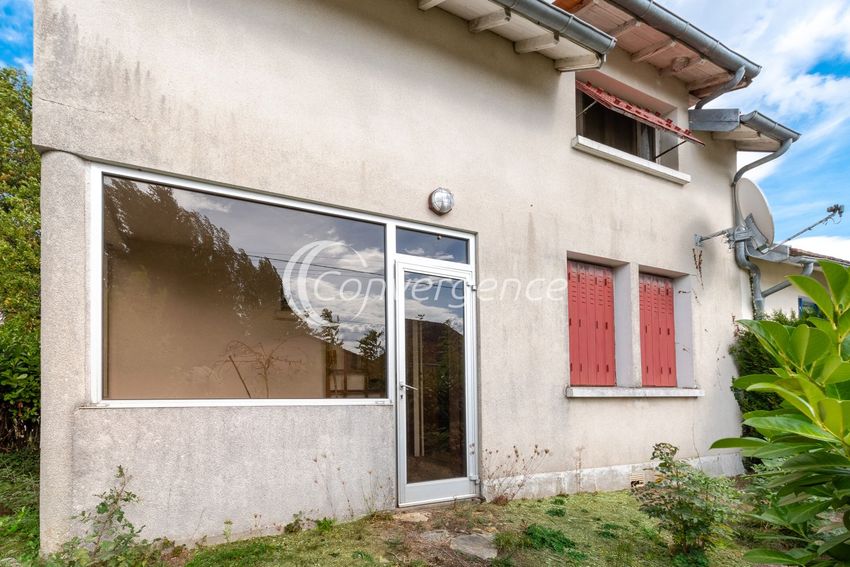 Image Façade à  maison individuelle de Vicq-sur-Breuilh