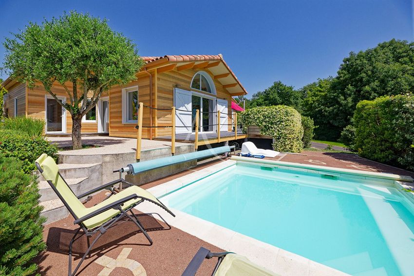 Image Piscine à  maison individuelle de Le Tablier