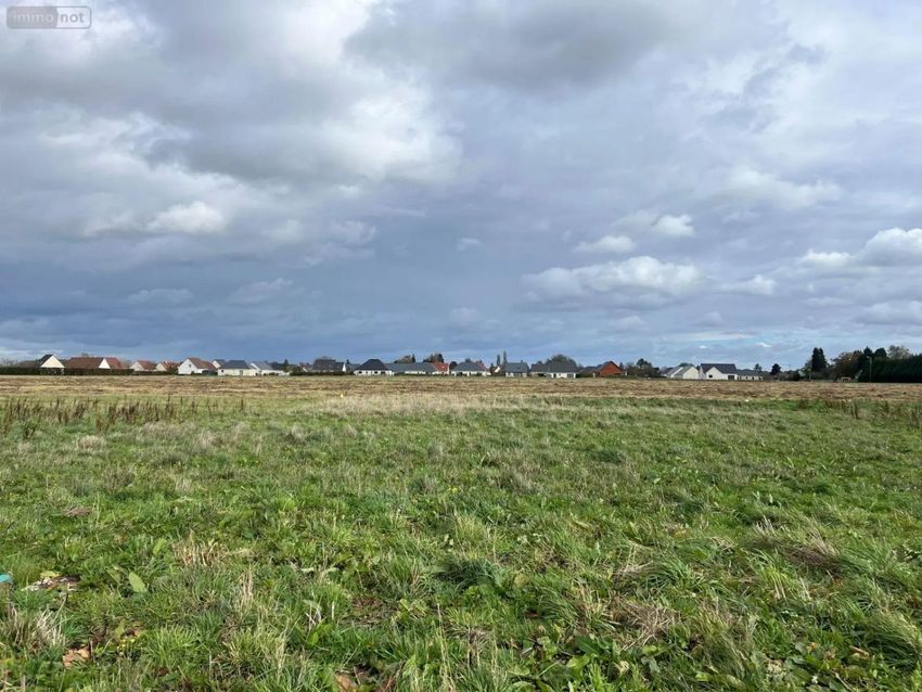 Image Vue à terrain de Menneval