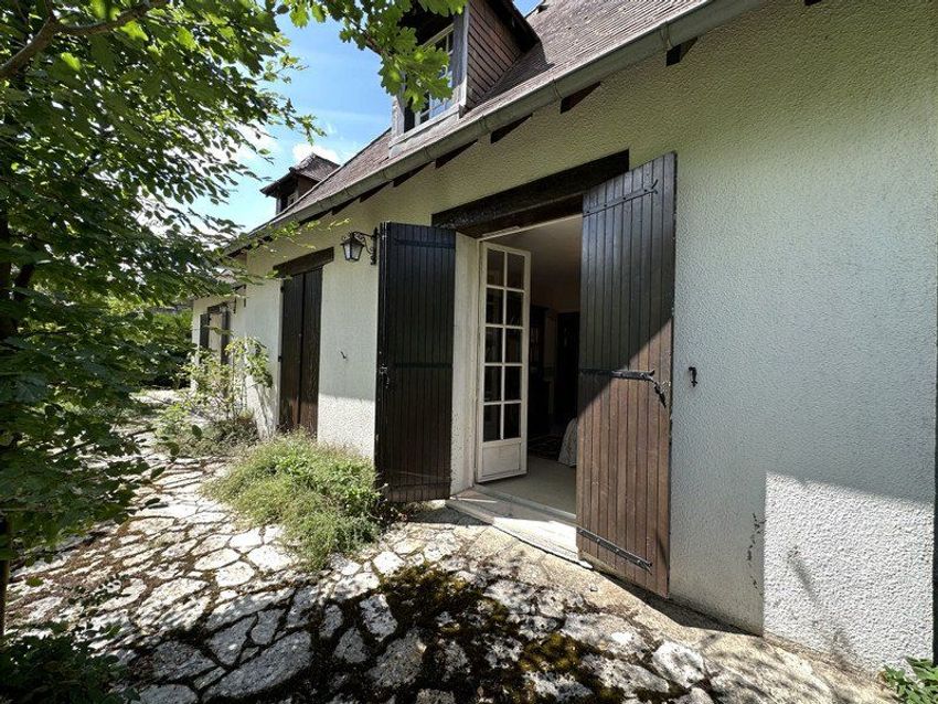 Image Façade à  maison individuelle de Sanilhac