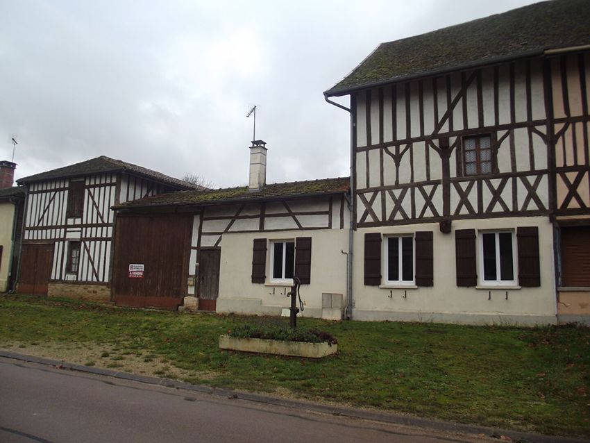 Image Façade à  maison individuelle de Épagne