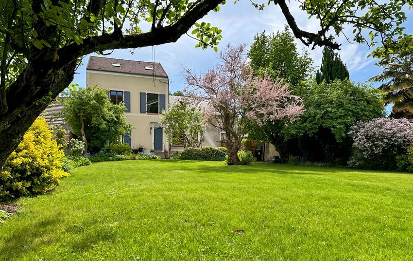 Image Façade à  maison individuelle de Morigny-Champigny