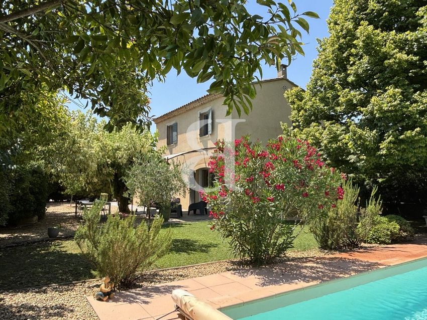 Image de  maison individuelle à L'Isle-sur-la-Sorgue