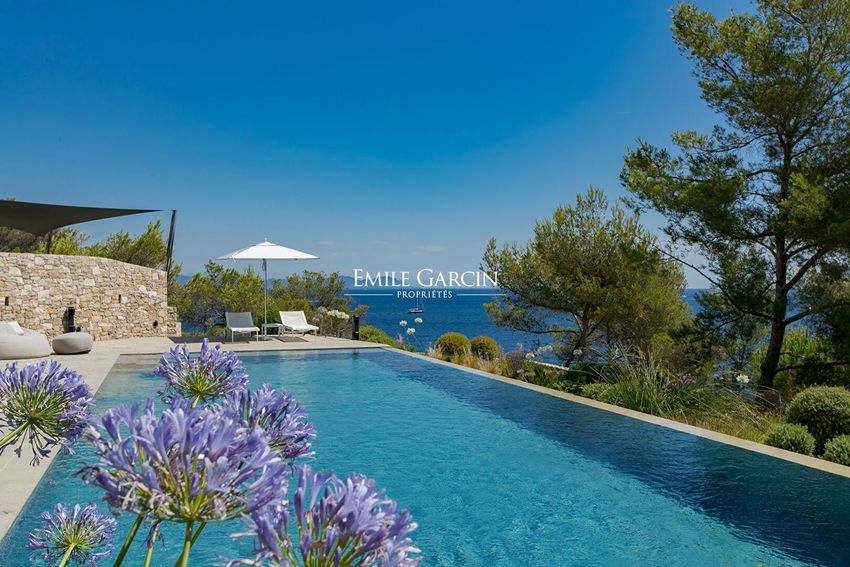 Image Piscine à  manoir de Saint-Tropez