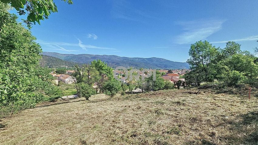Image Vue à terrain de Prades