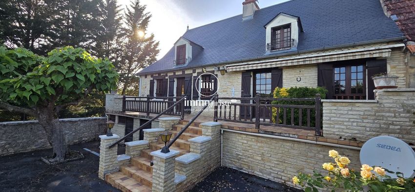 Image Façade à  maison individuelle de Parlan