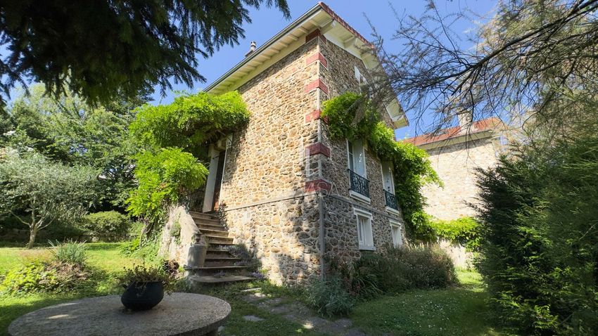 Image Façade à  maison individuelle de Pomponne