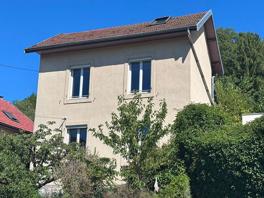 Image Façade à  maison individuelle de Besançon