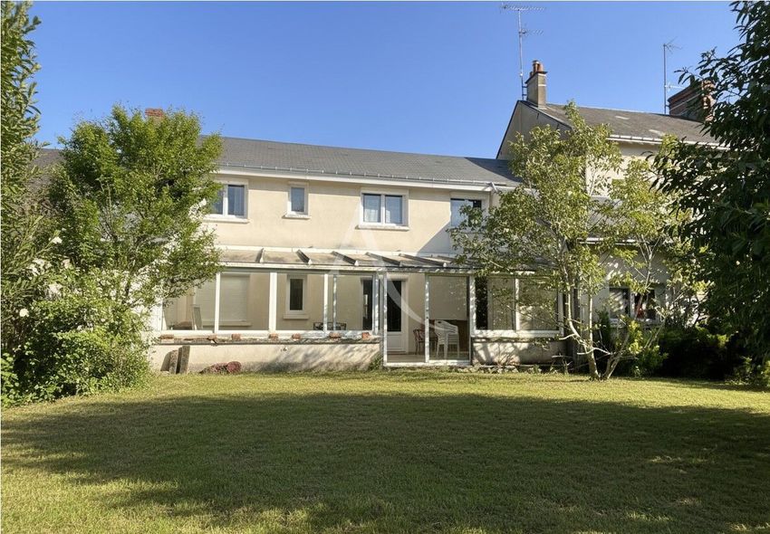 Image Façade à  maison mitoyenne de Chitenay