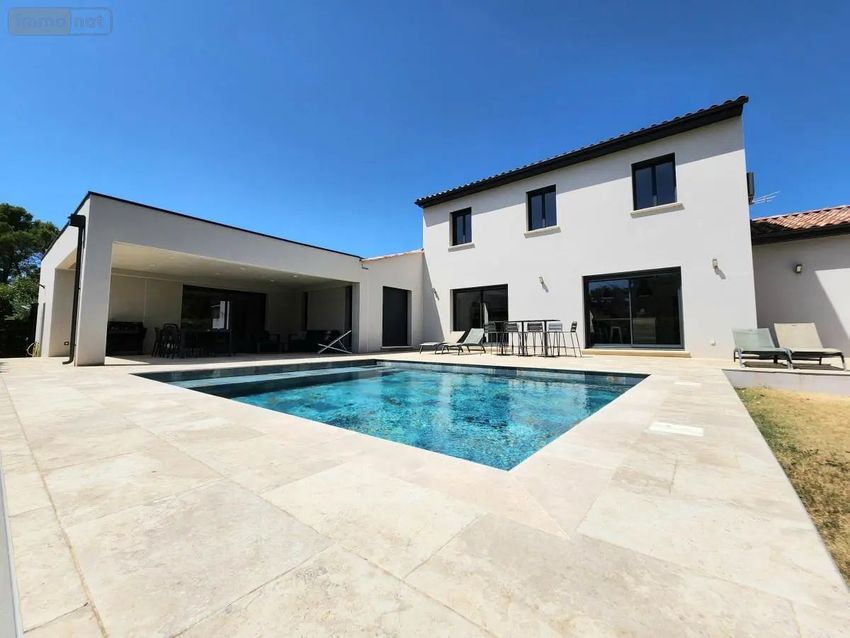 Image Piscine à  maison individuelle de Uchaux
